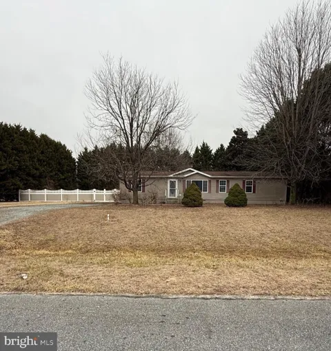 21 CEDAR CREST LANE