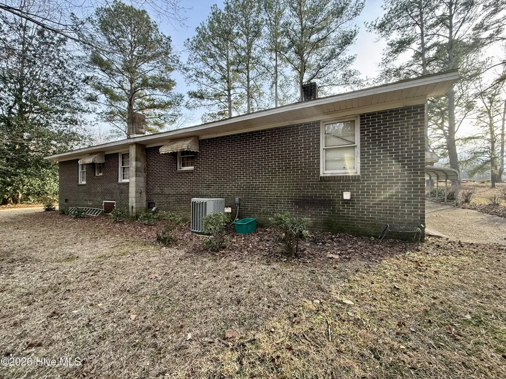 1420 Lum Brown Road Williamston, NC 27892
