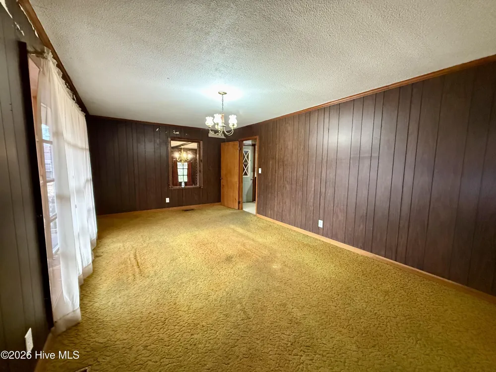 1420 Lum Brown Road Williamston, NC 27892