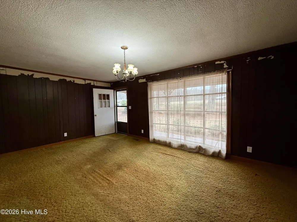 1420 Lum Brown Road Williamston, NC 27892