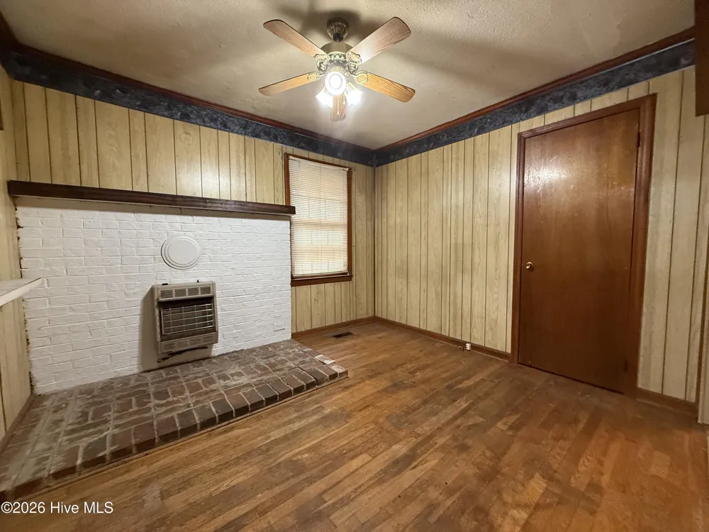 1420 Lum Brown Road Williamston, NC 27892