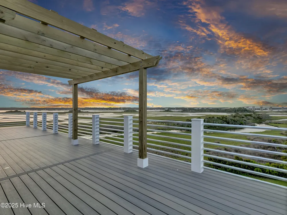 825 S Topsail Drive Surf City, NC 28445