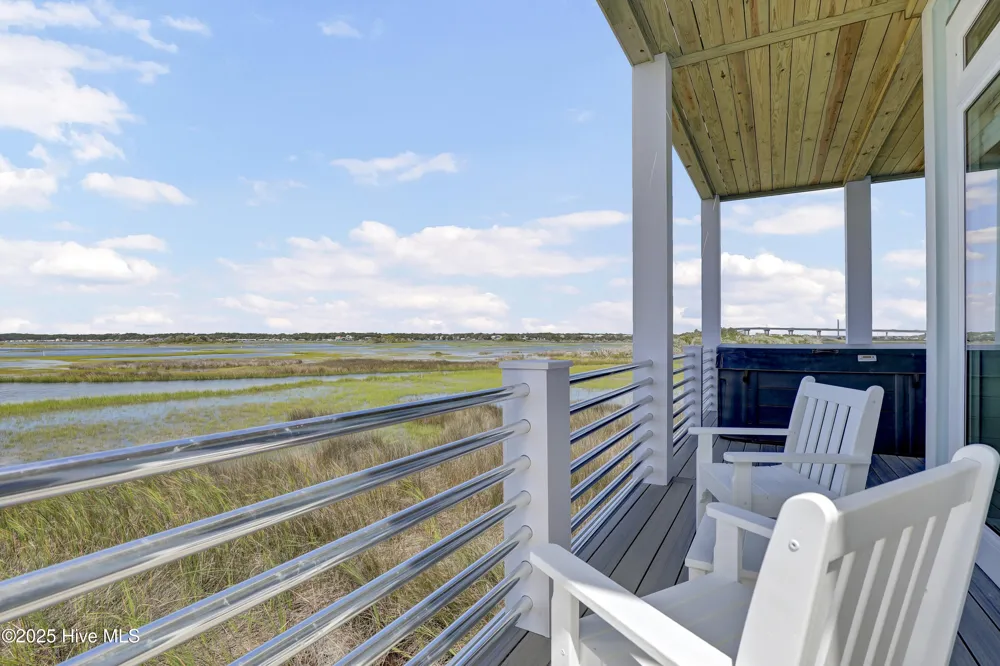 825 S Topsail Drive Surf City, NC 28445