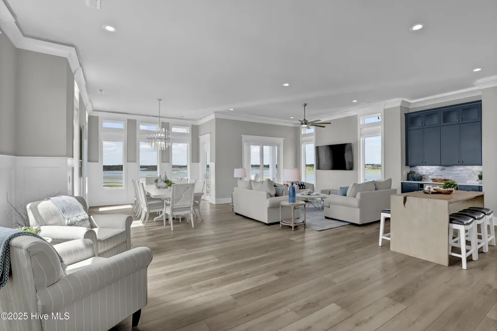 825 S Topsail Drive Surf City, NC 28445
