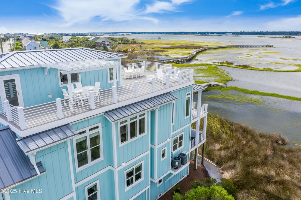 825 S Topsail Drive Surf City, NC 28445