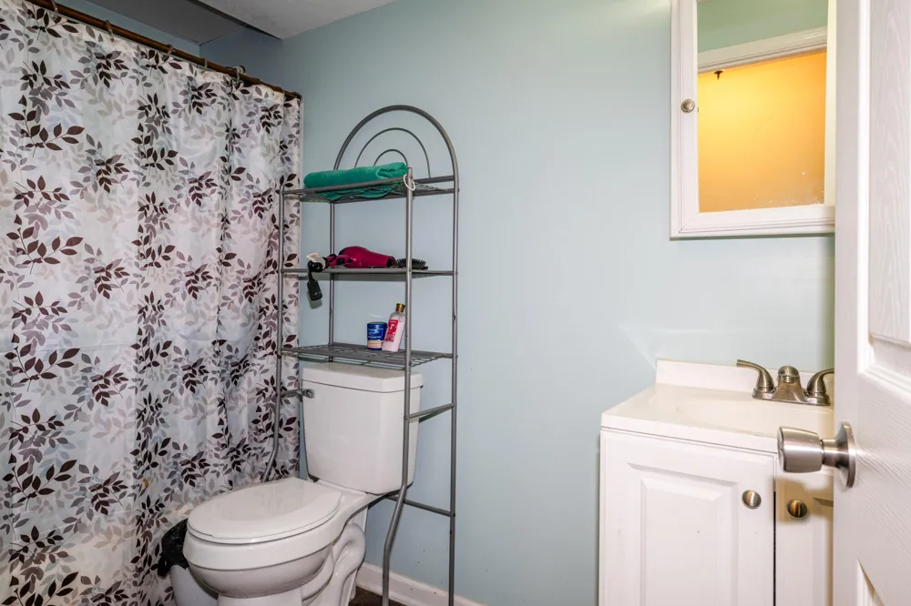 3045 Little Glendora Road Buchanan, MI 49107