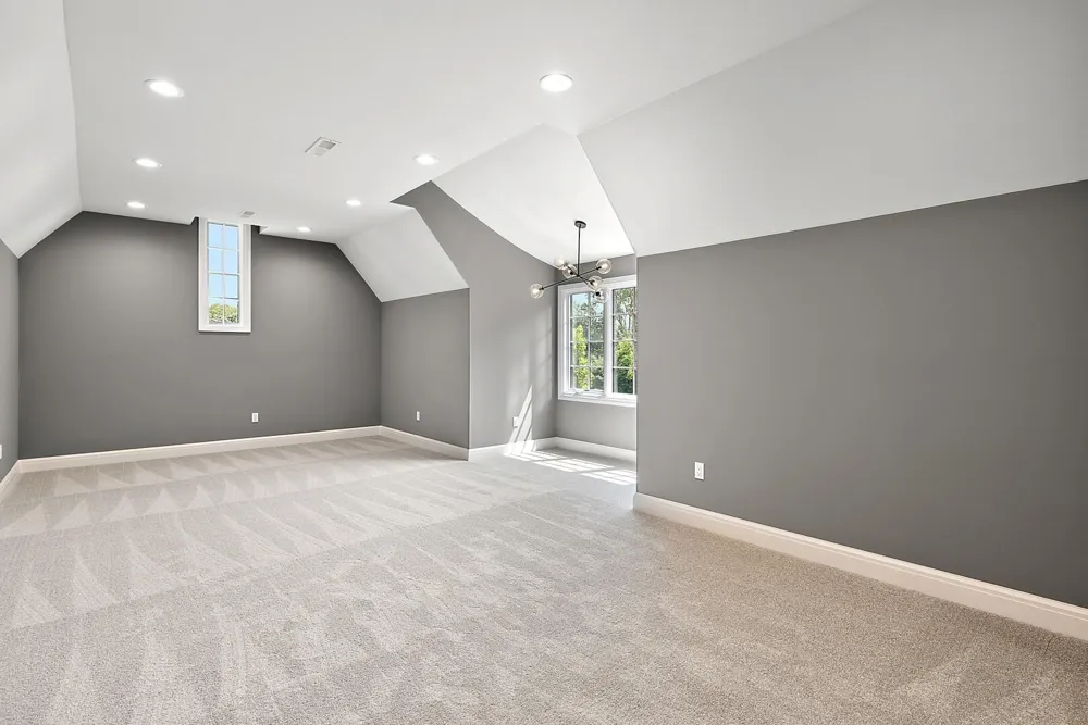 48000 W 8 Mile Road W Northville, MI 48167