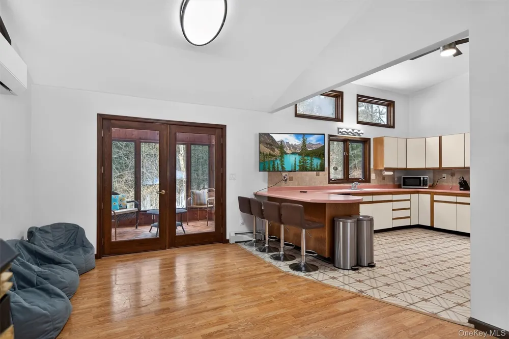 157 Old Forestburg Road Sparrowbush, NY 12780