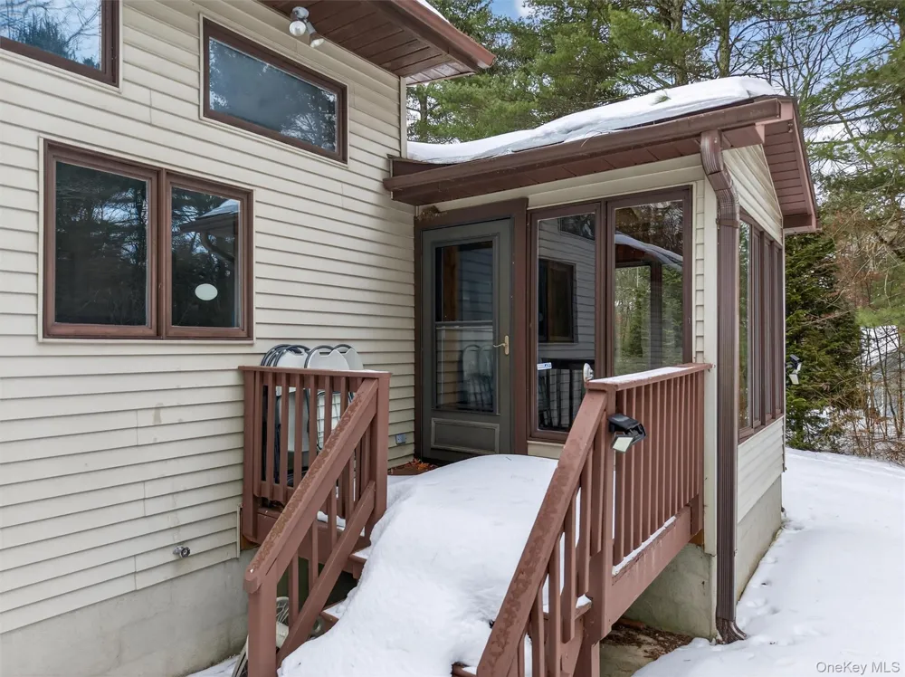 157 Old Forestburg Road Sparrowbush, NY 12780