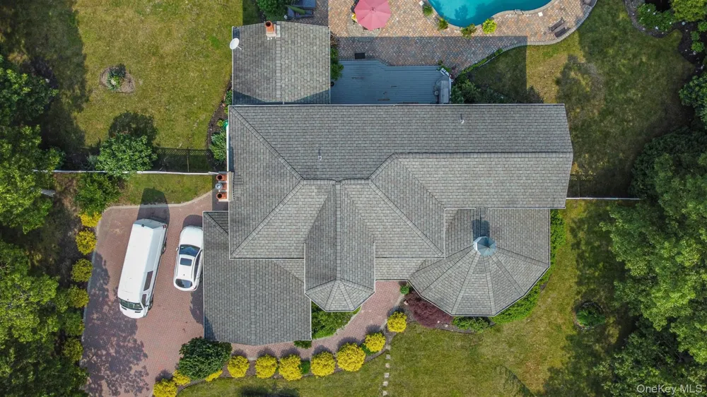 59 Lidge Drive Farmingville, NY 11738