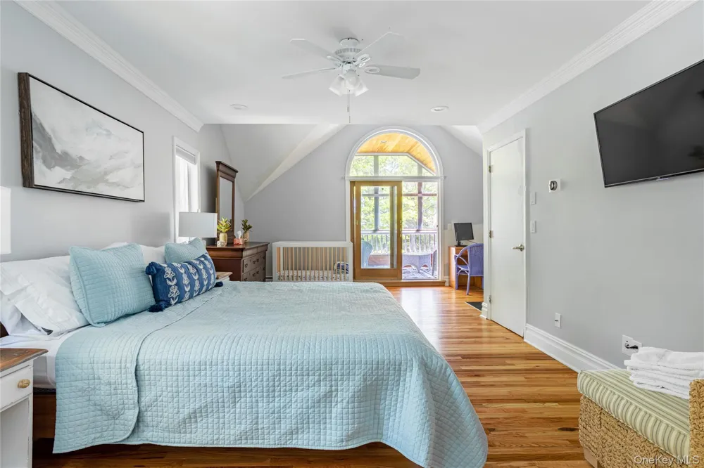 2300 Pine Tree Road Cutchogue, NY 11935