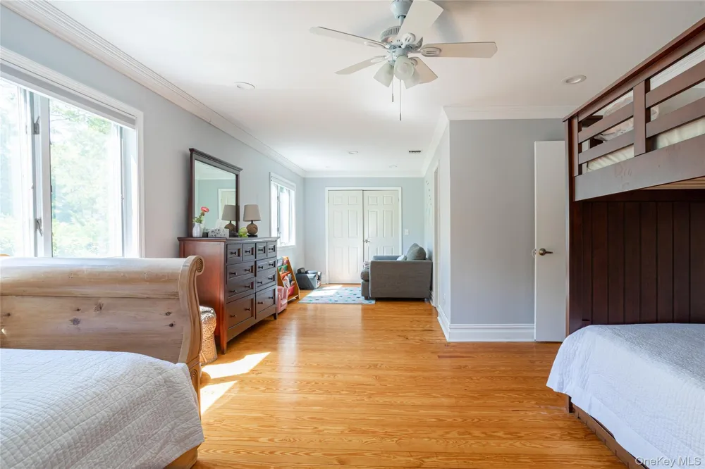 2300 Pine Tree Road Cutchogue, NY 11935