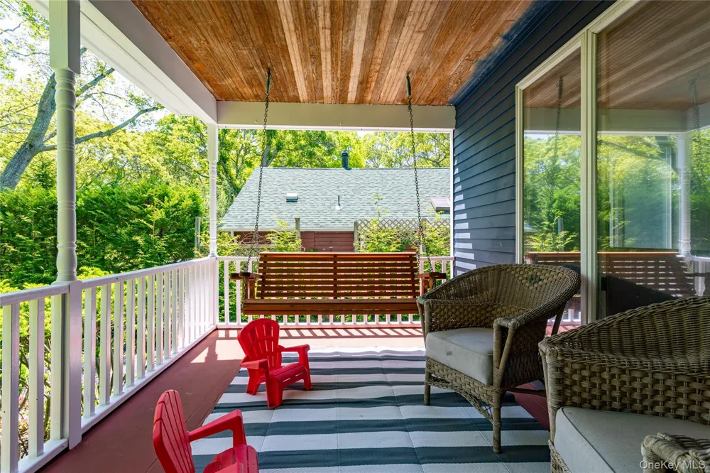 2300 Pine Tree Road Cutchogue, NY 11935