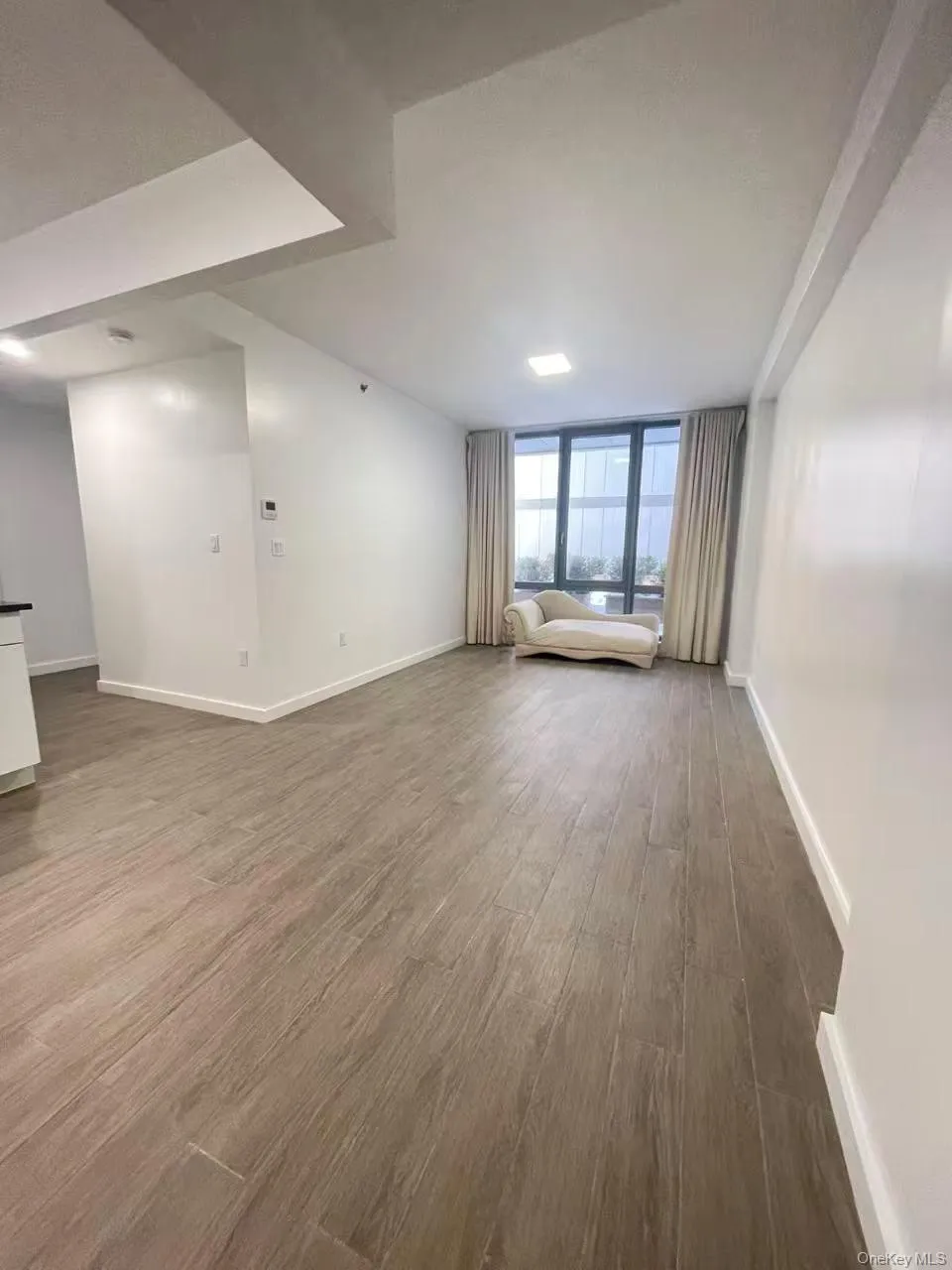144-27 Sanford Avenue #2K Flushing, NY 11355