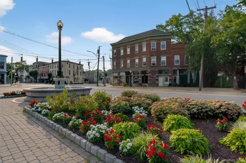 11 Main Street