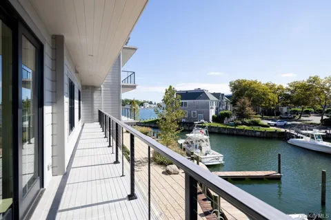 123 Sterling Avenue #2