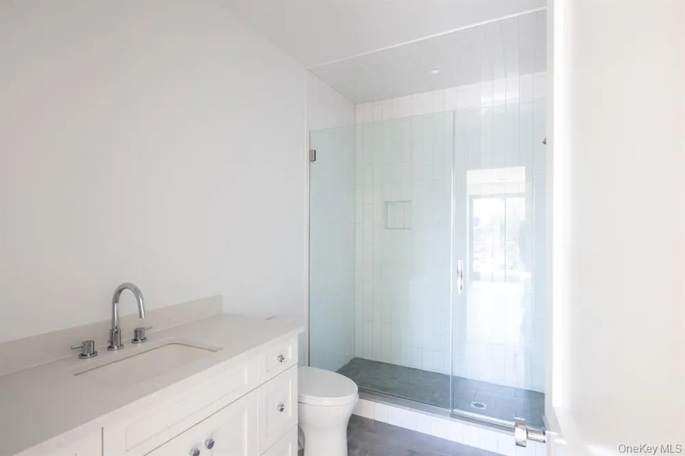 123 Sterling Avenue #2 Greenport, NY 11944