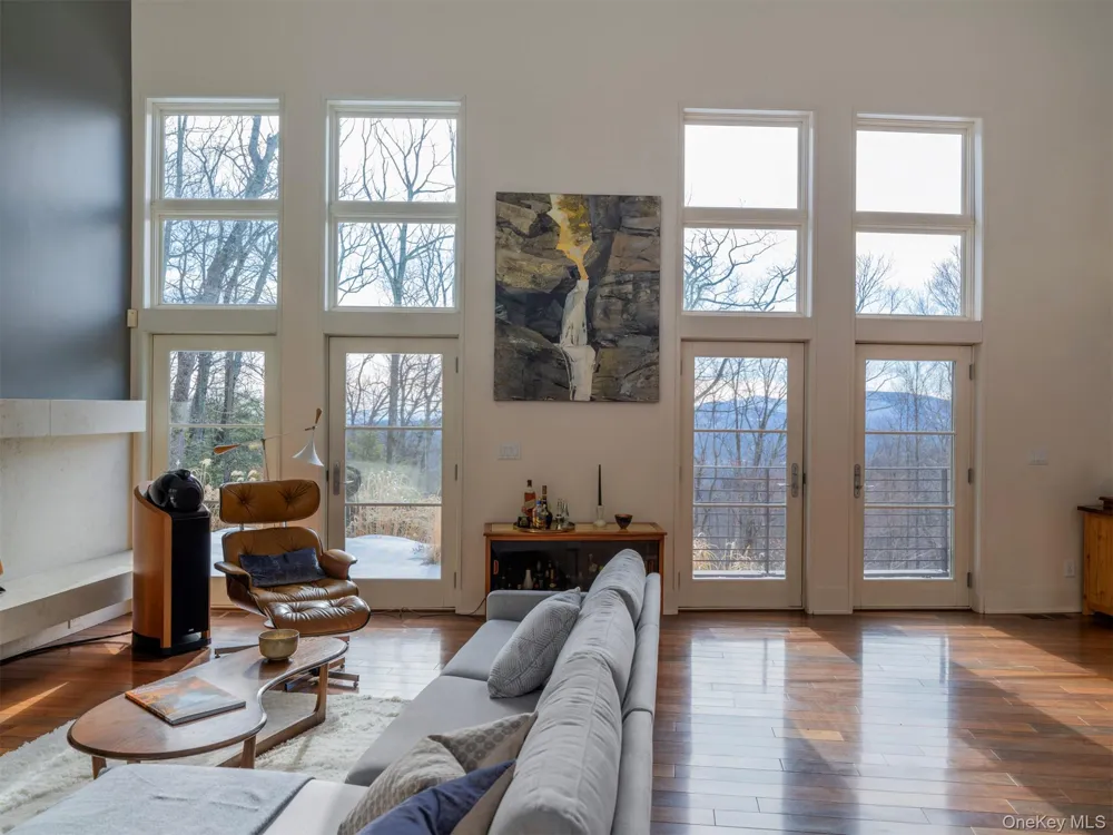 306 Meads Mountain Road Woodstock, NY 12498
