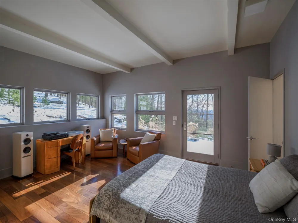 306 Meads Mountain Road Woodstock, NY 12498