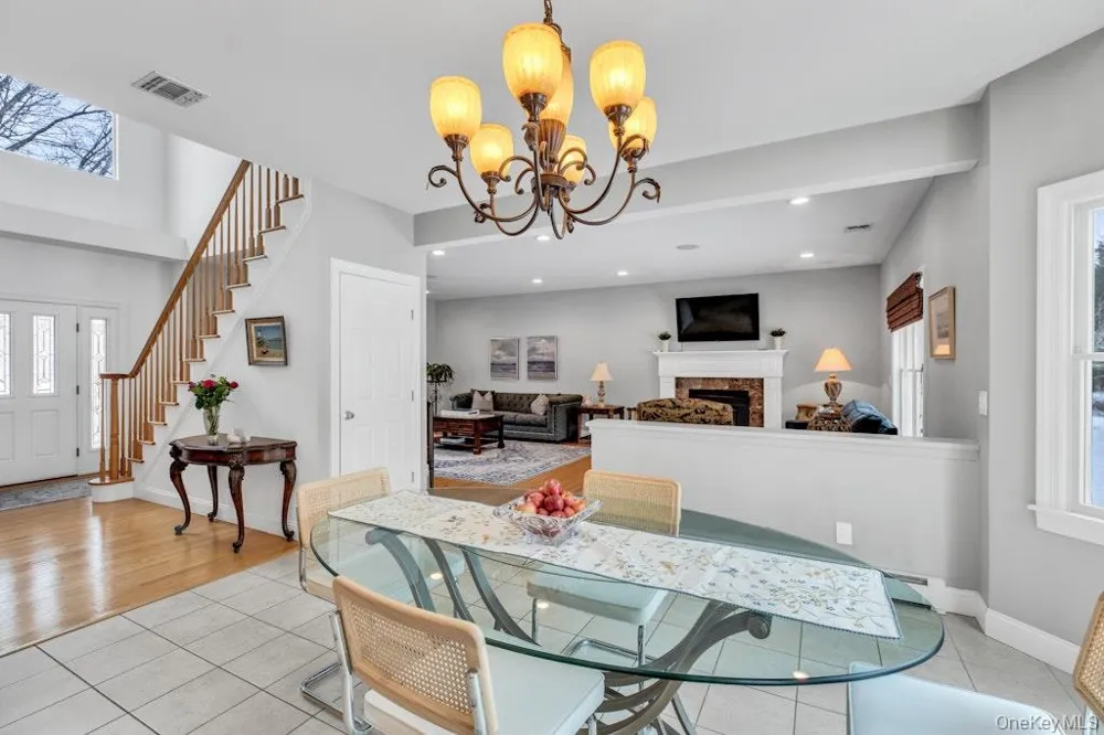2655 Rocky Point Road East Marion, NY 11939