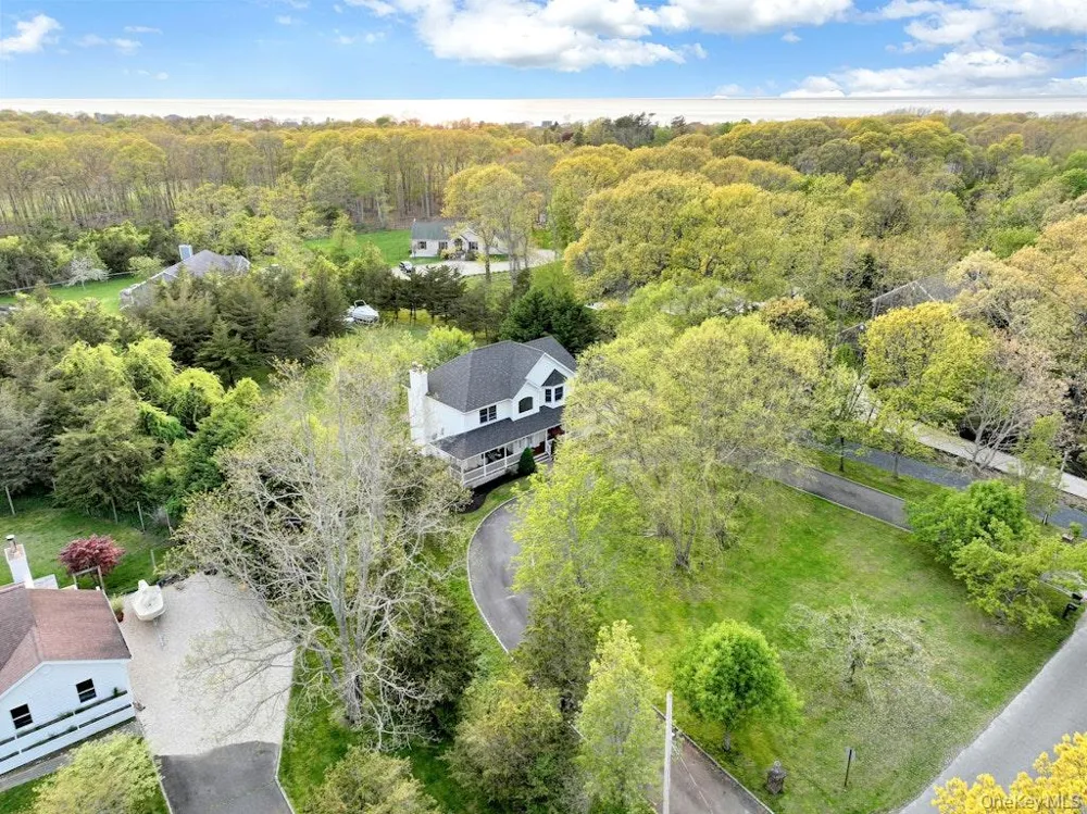 2655 Rocky Point Road East Marion, NY 11939