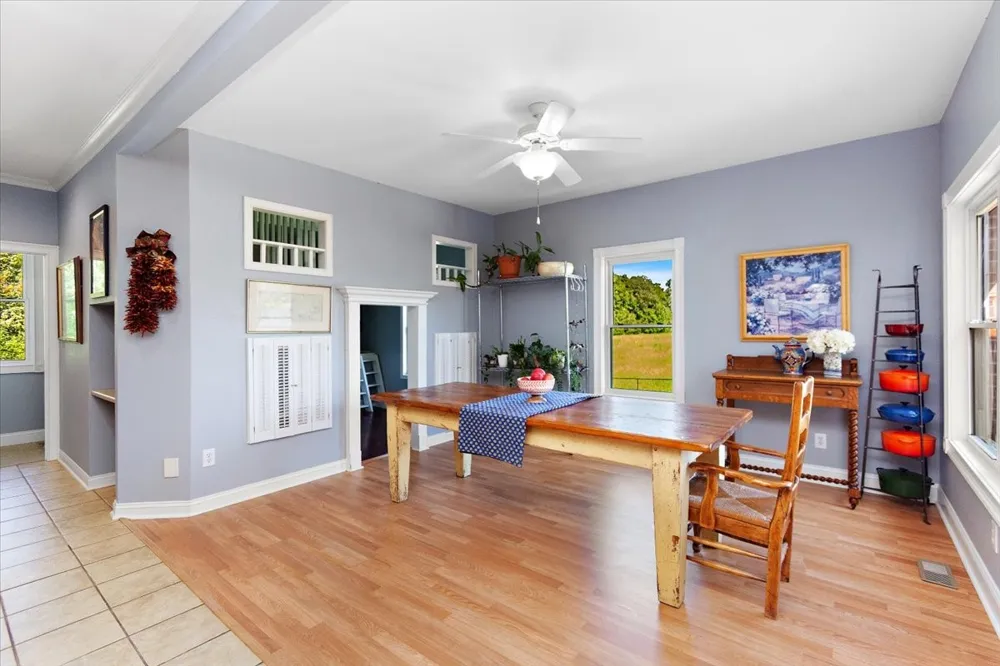 140 Tyler Ct W Leoma, TN 38468