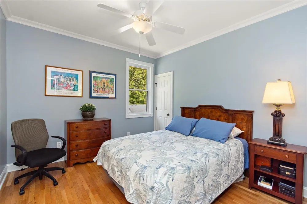 140 Tyler Ct W Leoma, TN 38468