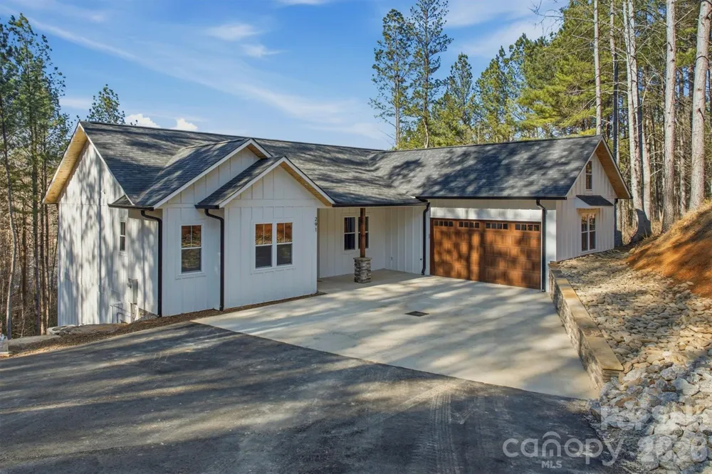 291 Table Rock Trace NW Valdese, NC 28690