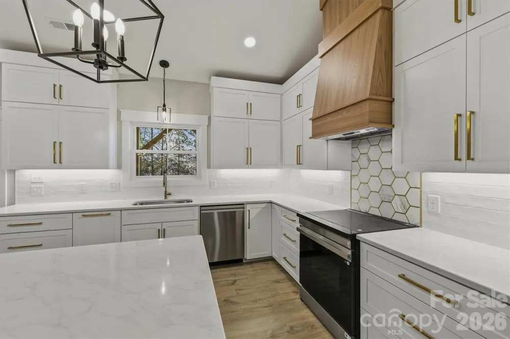 291 Table Rock Trace NW Valdese, NC 28690