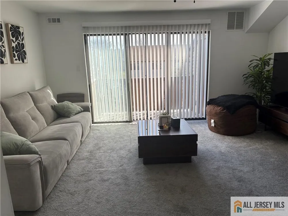 802 Lindsey Court Evesham, NJ 08053