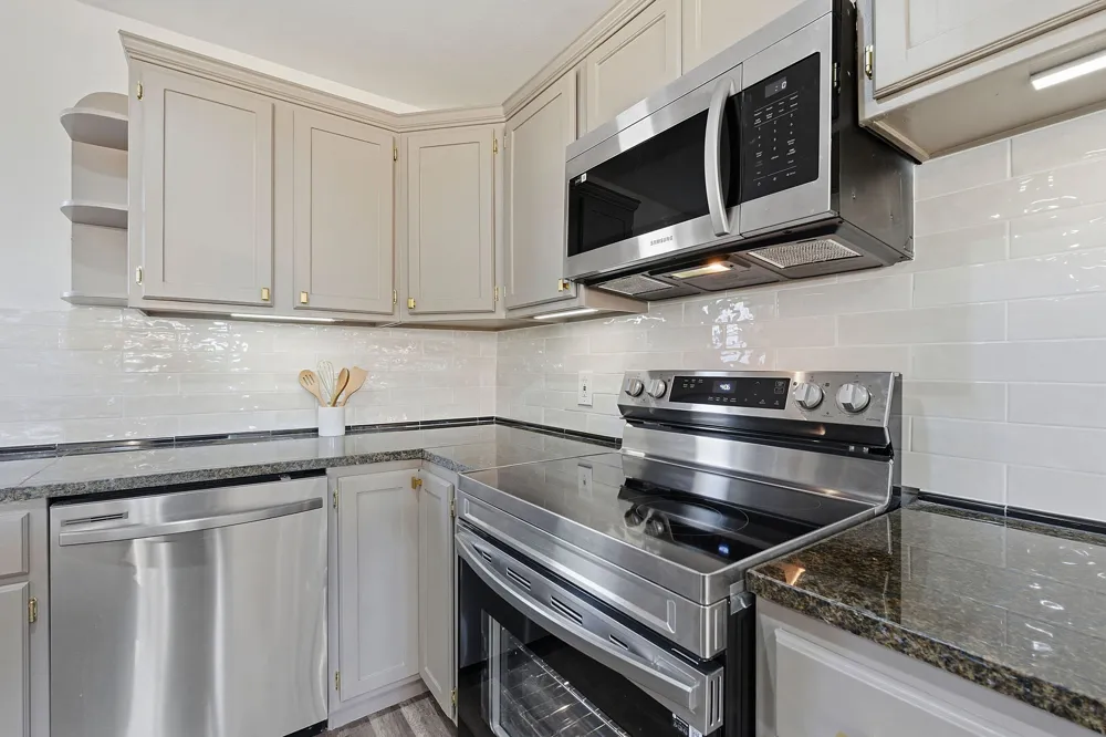 105 Willow Drive Flatonia, TX 78941