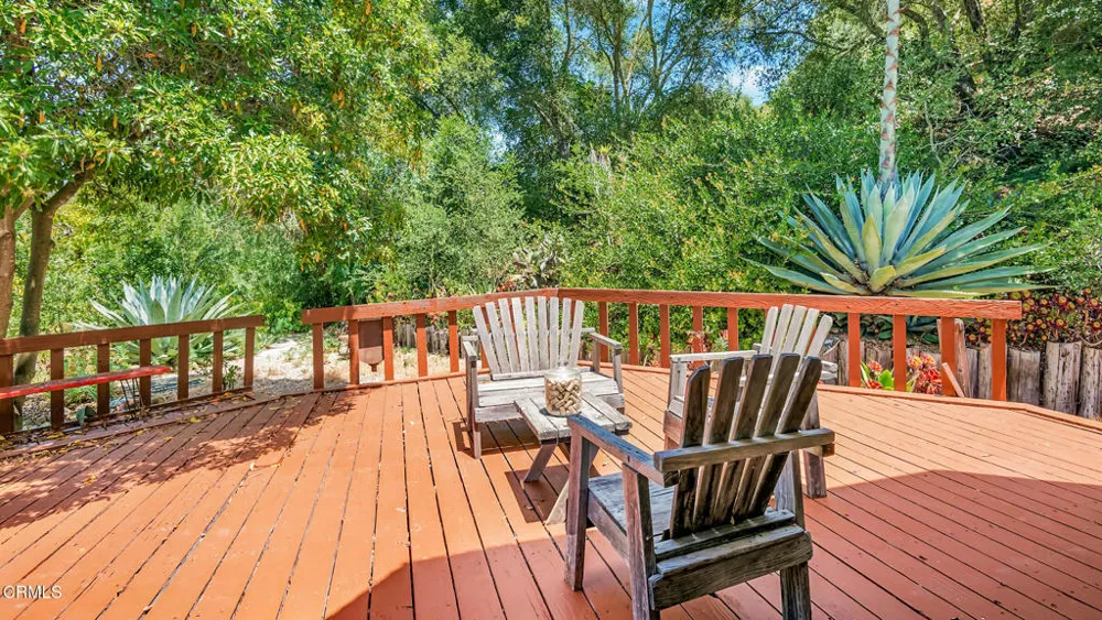 4878 Casitas Pass Road Ventura, CA 93001
