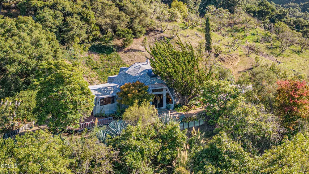 4878 Casitas Pass Road Ventura, CA 93001