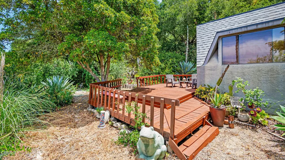4878 Casitas Pass Road Ventura, CA 93001