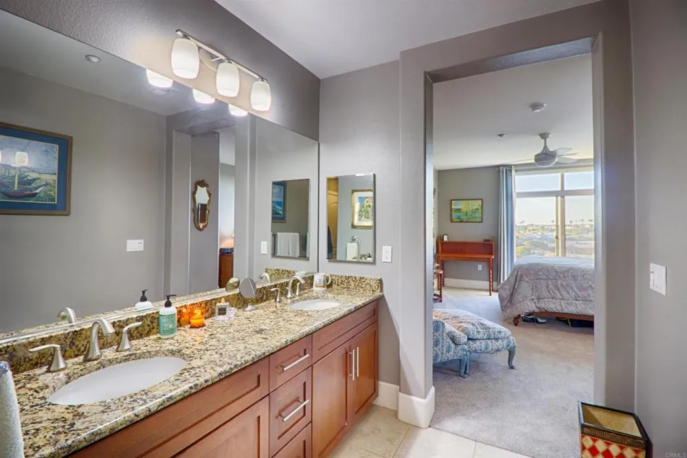 1019 Costa Pacifica Way #1206 Oceanside, CA 92054
