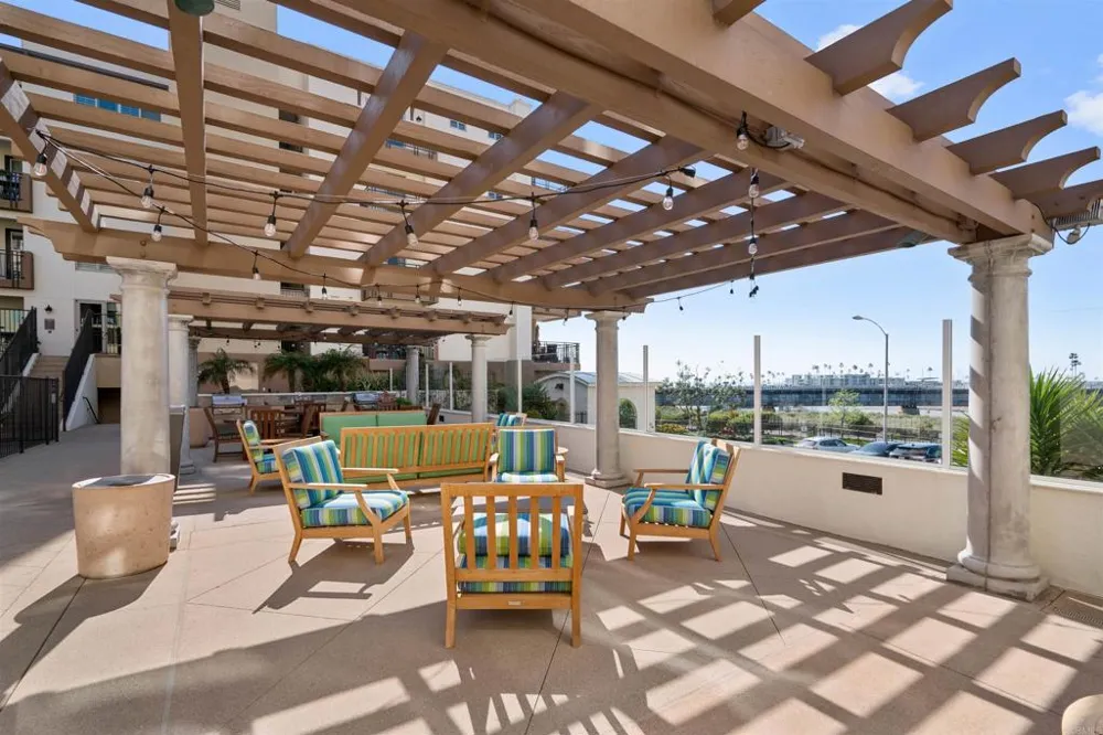 1019 Costa Pacifica Way #1206 Oceanside, CA 92054