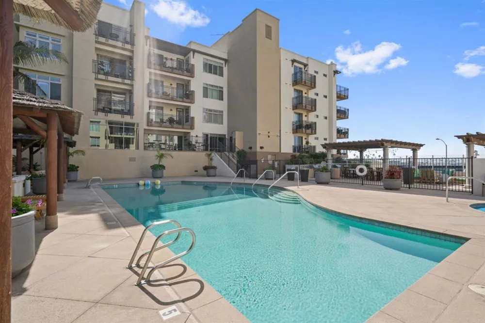 1019 Costa Pacifica Way #1206 Oceanside, CA 92054