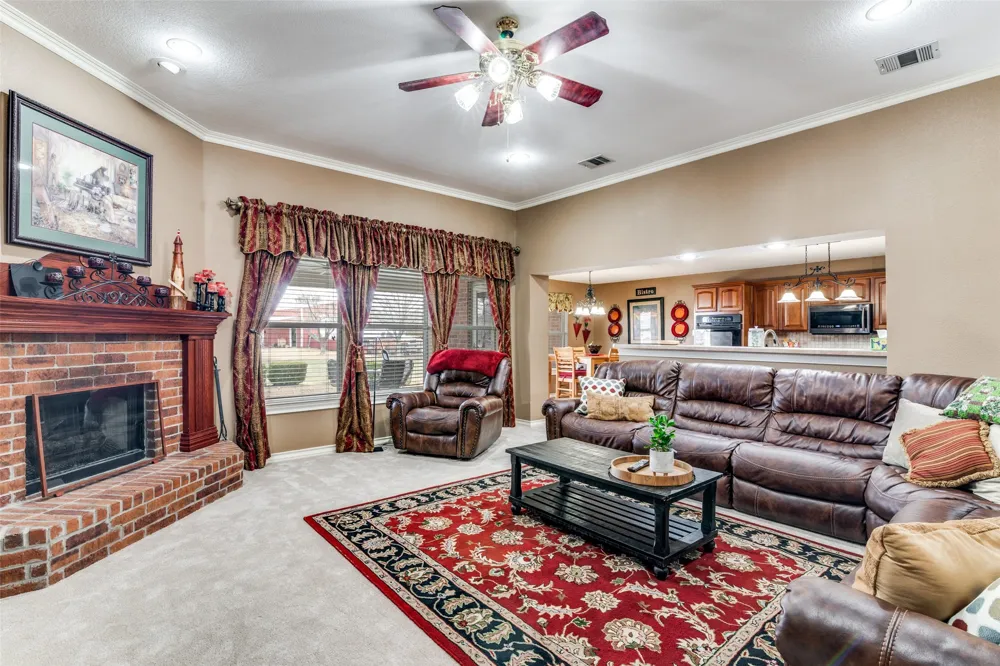 2408 Silver Maple Drive St Paul, TX 75098