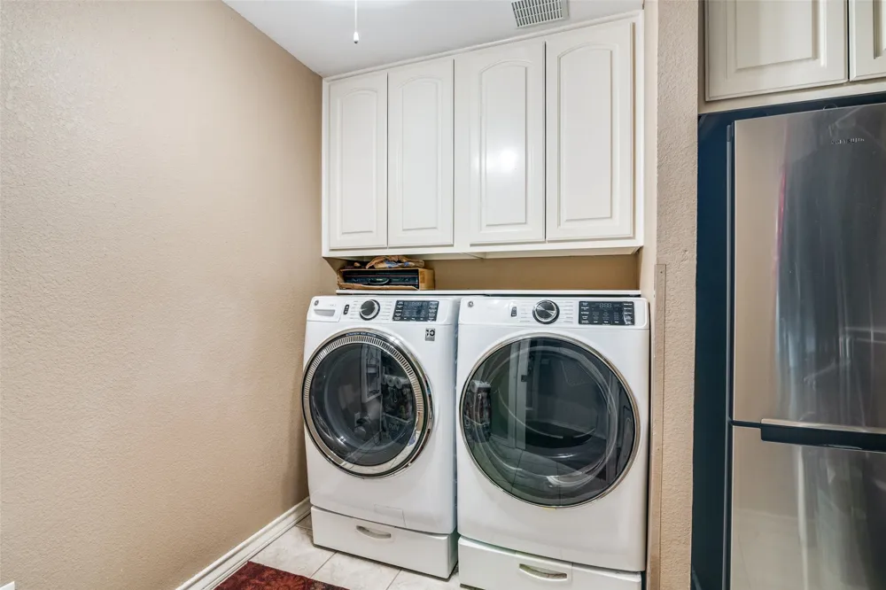 2408 Silver Maple Drive St Paul, TX 75098