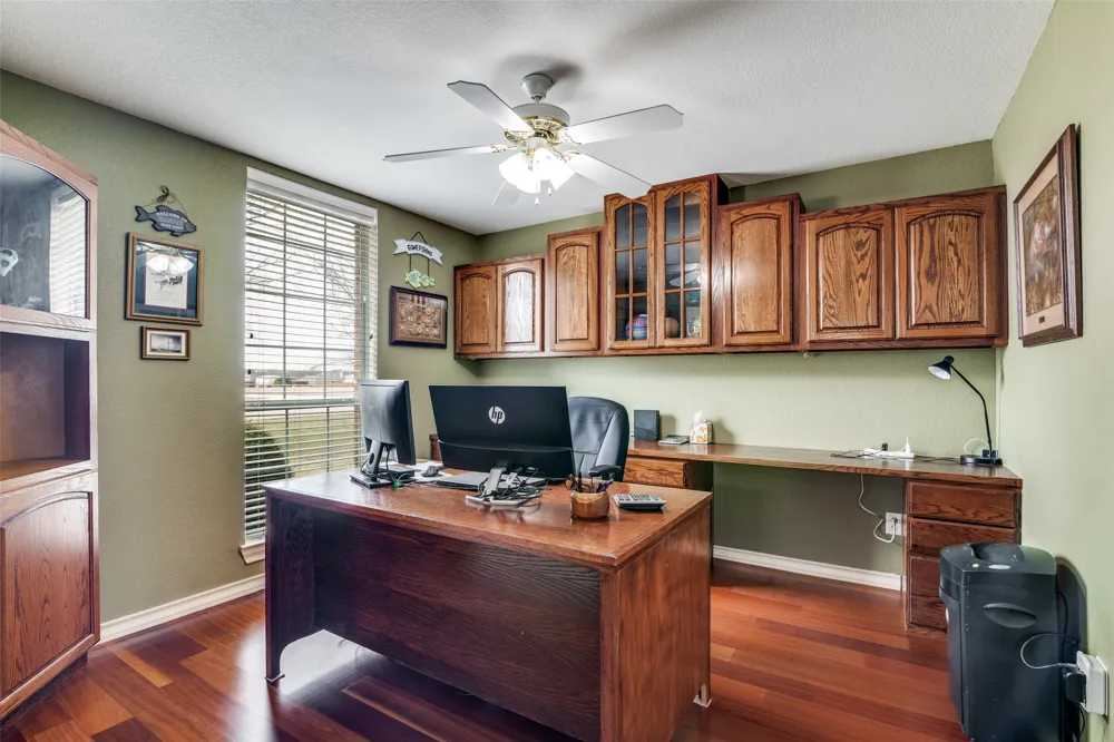 2408 Silver Maple Drive St Paul, TX 75098