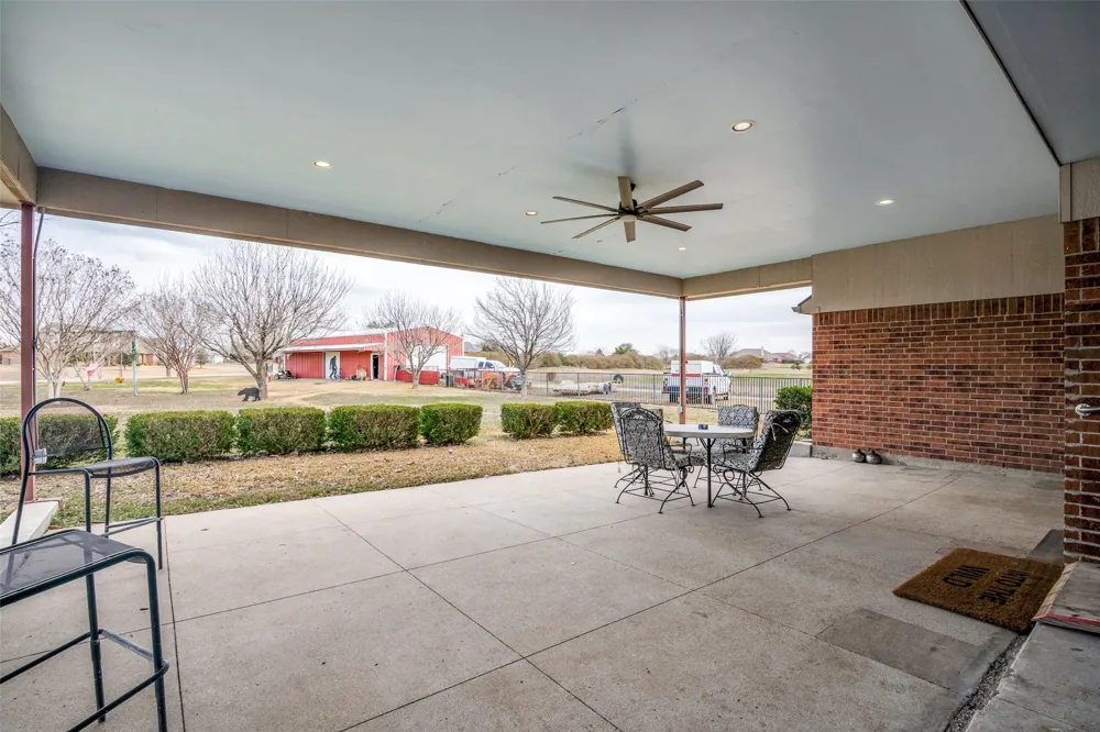 2408 Silver Maple Drive St Paul, TX 75098