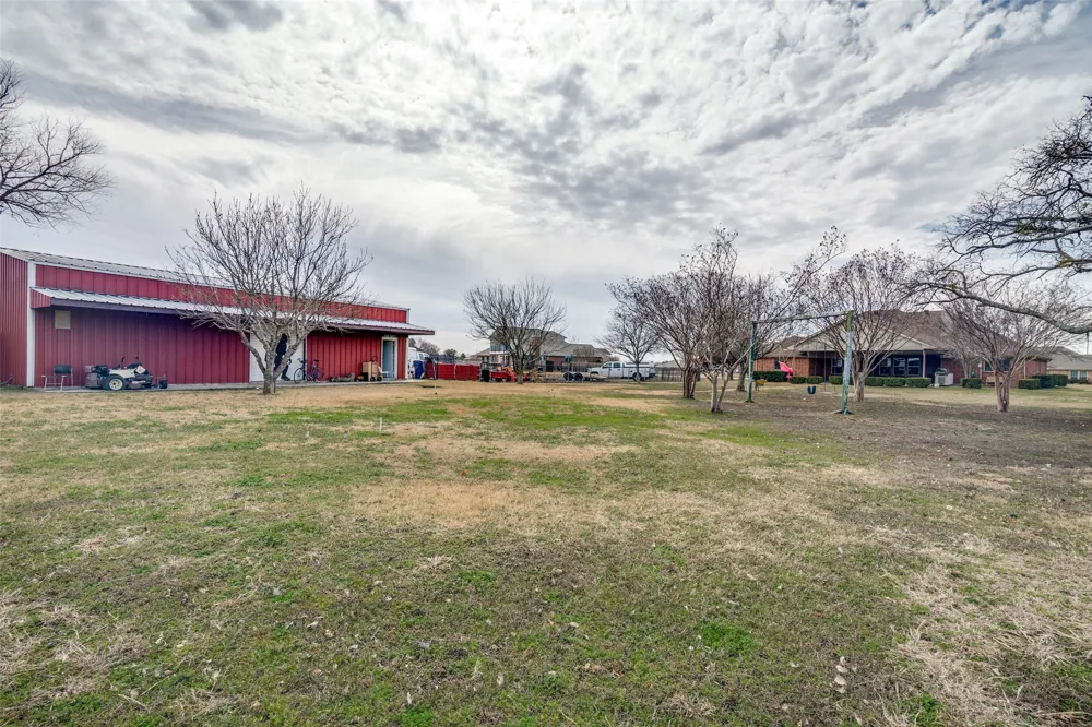 2408 Silver Maple Drive St Paul, TX 75098