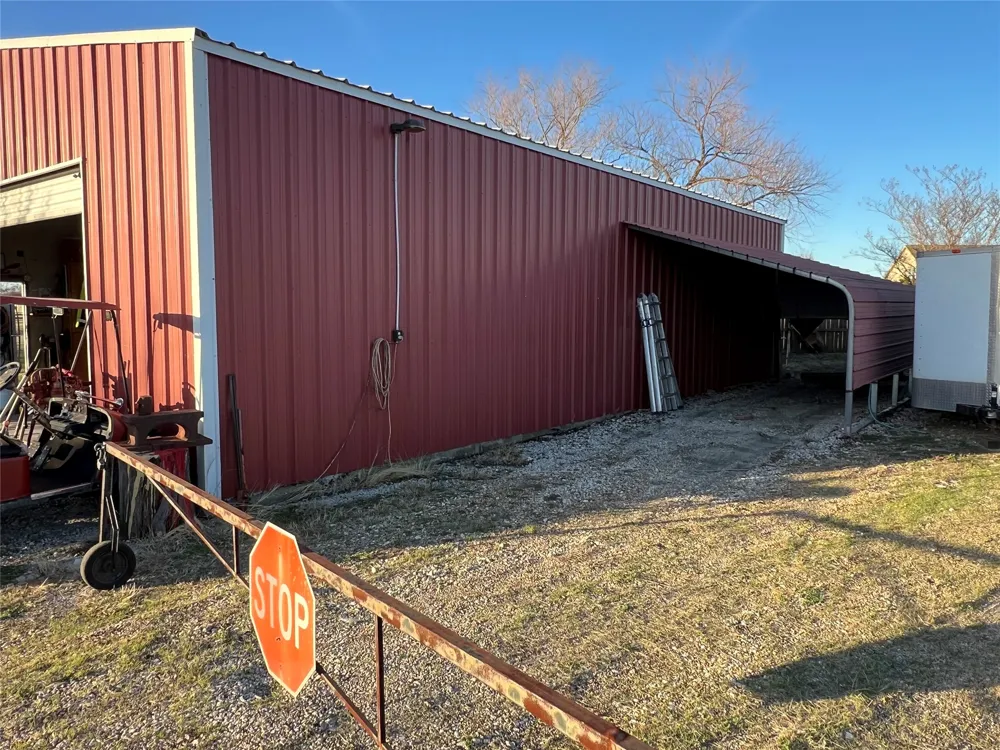 2408 Silver Maple Drive St Paul, TX 75098