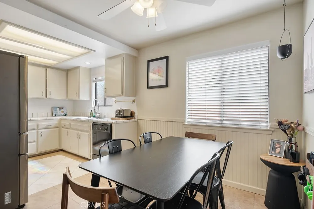 304 S Minnesota Glendora, CA 91741