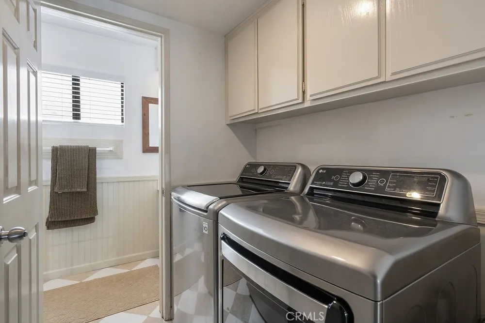 304 S Minnesota Glendora, CA 91741
