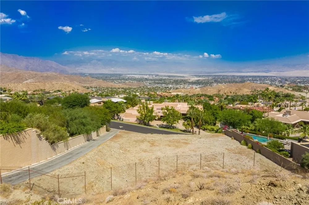 14 Verde Vista Rancho Mirage, CA 92270