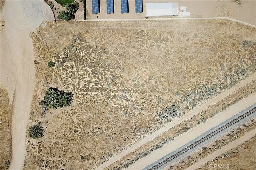 4 Whitehaven Street Oak Hills, CA 92344