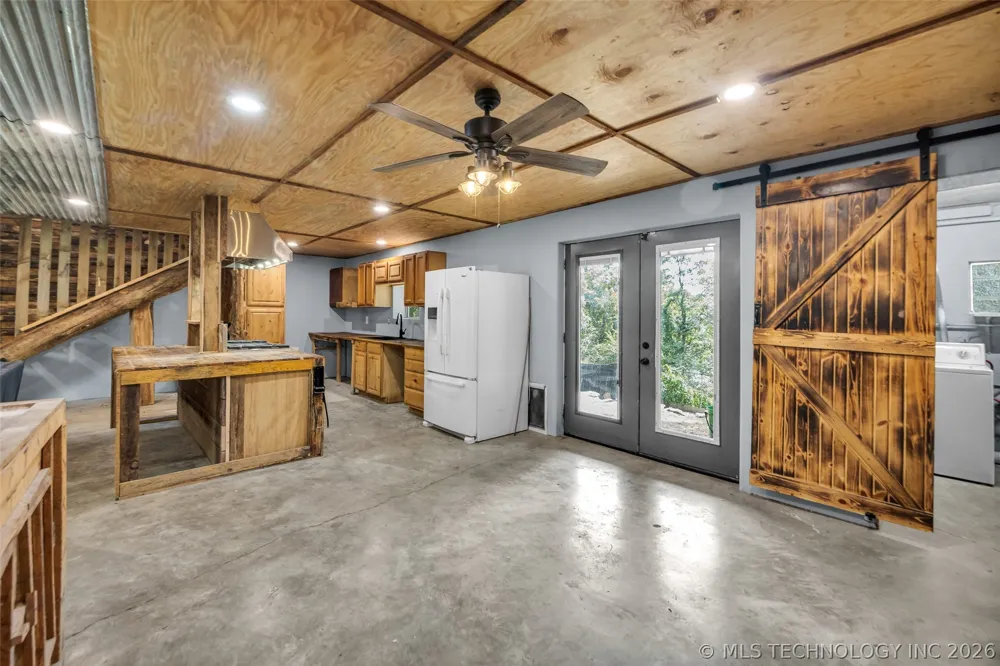 22307 E 843 ROAD Park Hill, OK 74451