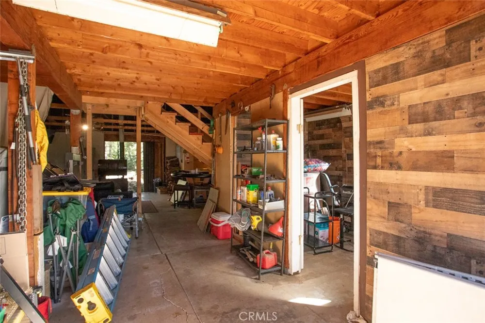 14872 Queenan Dobbins, CA 95935