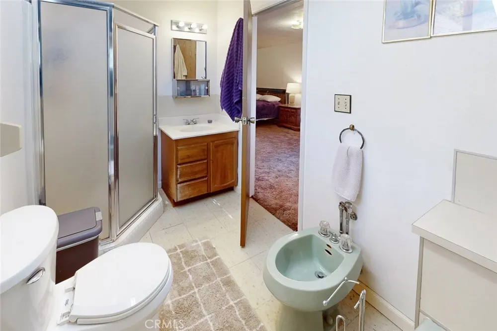 14872 Queenan Dobbins, CA 95935